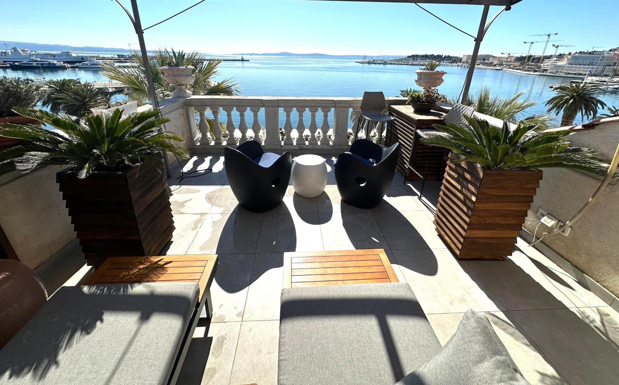 Riva Luxury Suites Split Exterior foto